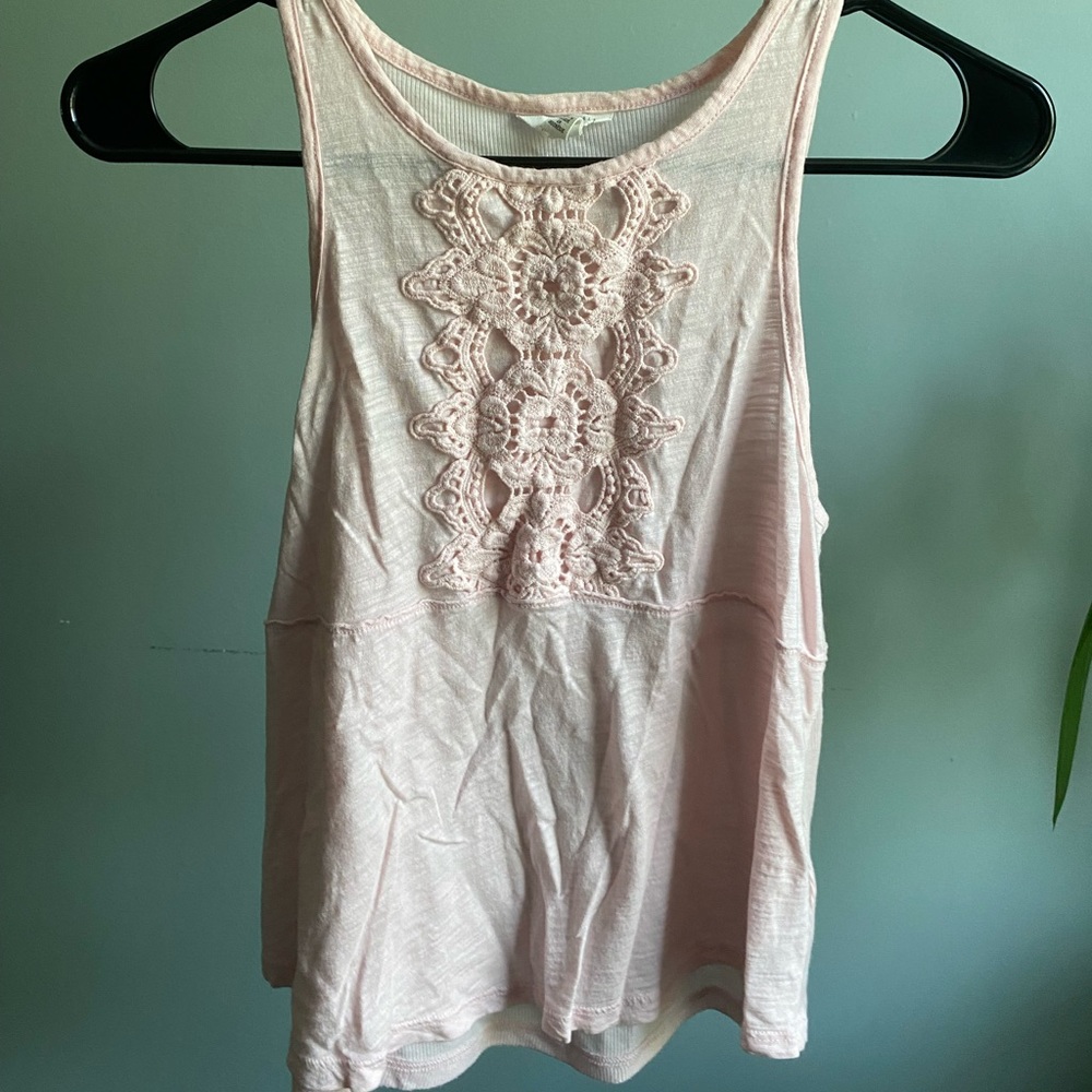 Light ribbed tank